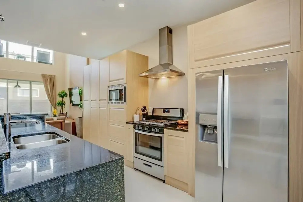 Luxury 4 Bedroom Magic Village Resort Townhome 4 Townhouse by Redawning