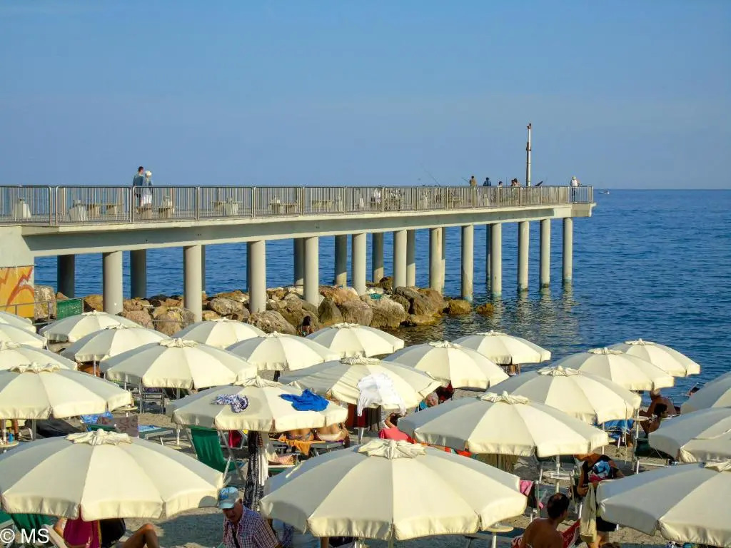 Pietra Home, Posto Auto, AC ,Wifi, 150mt Dal Mare