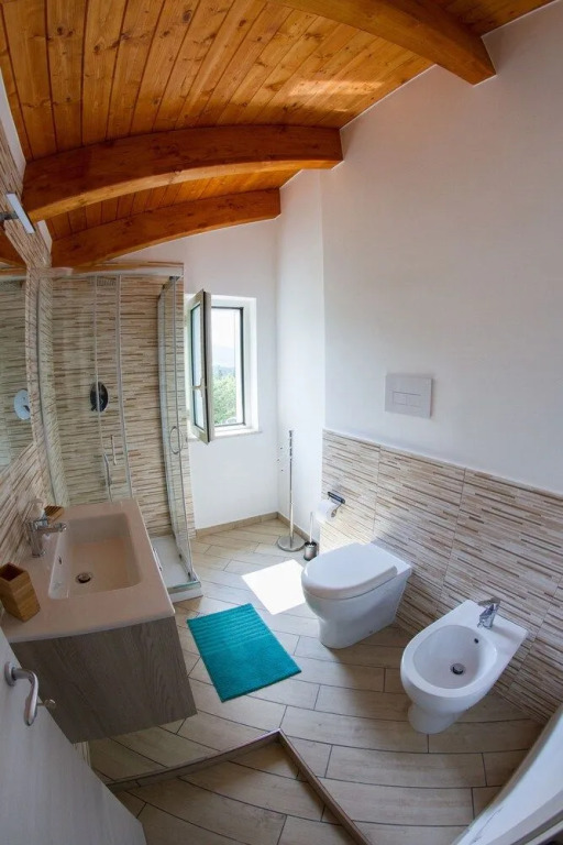 Lucky House e Il Mare in Mansarda