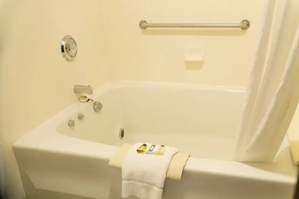 The Ridge Hotel Portage