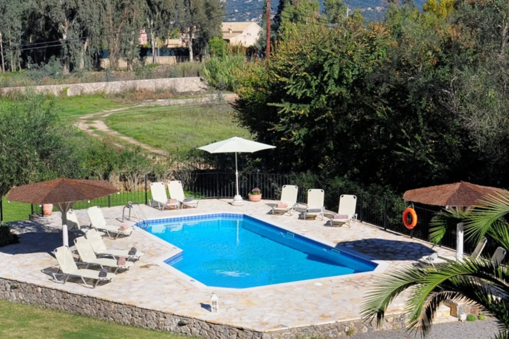 Villa St Nicholas House With Private Heated Pool
