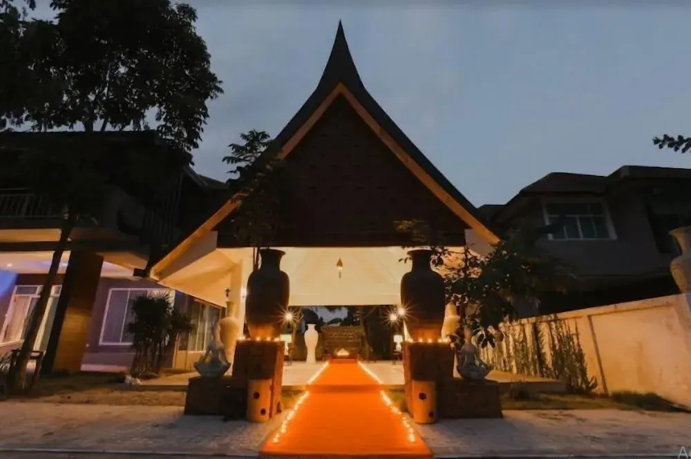 Happy Land Residence