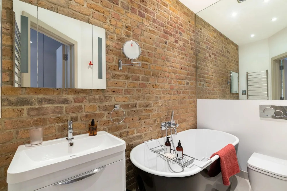2 Bdr South Kensington by the Residences