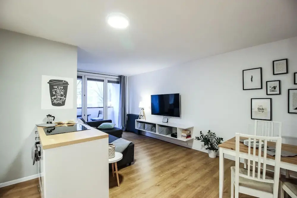 Powisle Riverside Apartment
