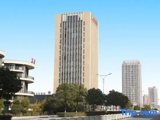 Four Seasons Guanghua Hotel