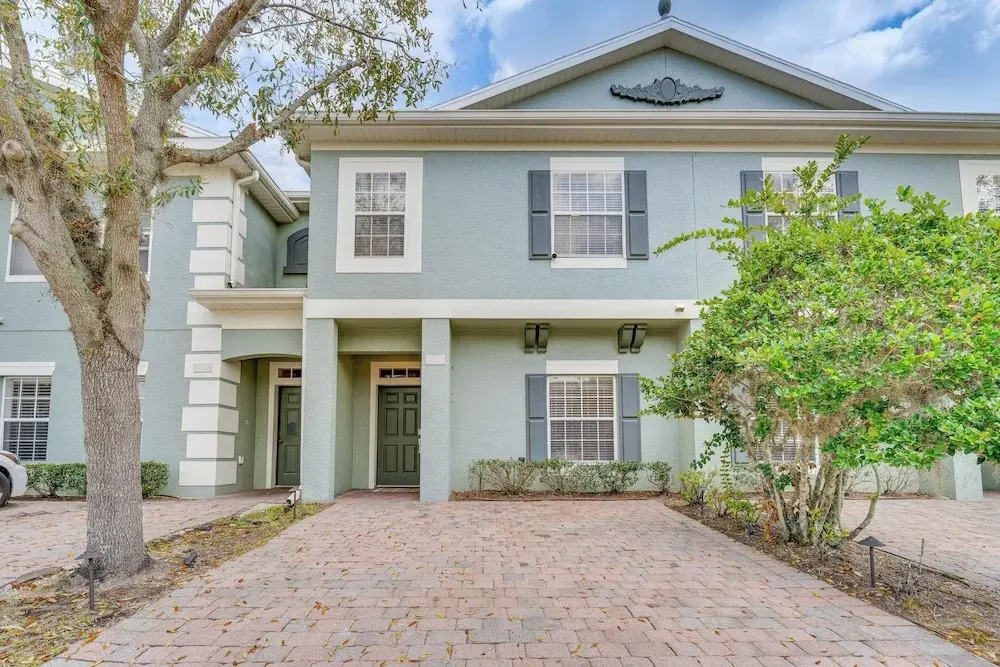6 Mi to Disney: Resort Home w/ Pool Access!