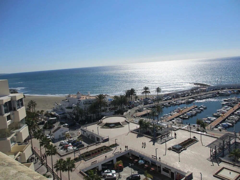 Rentcostadelsol Marbella-El Faro