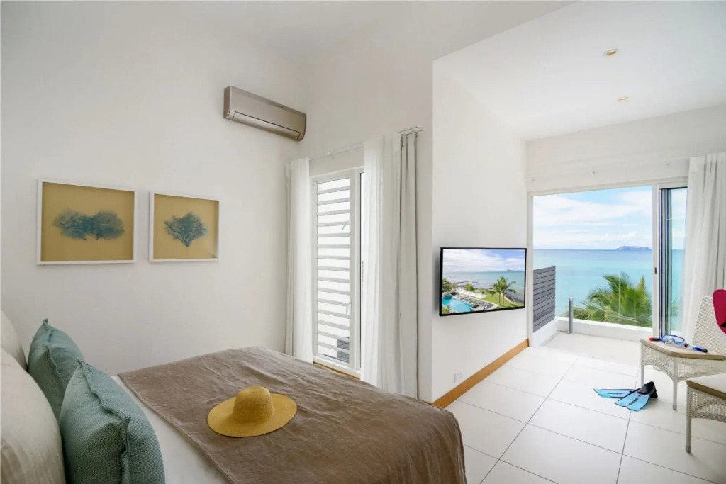 Myra Seafront Suites by LOV Mauritius