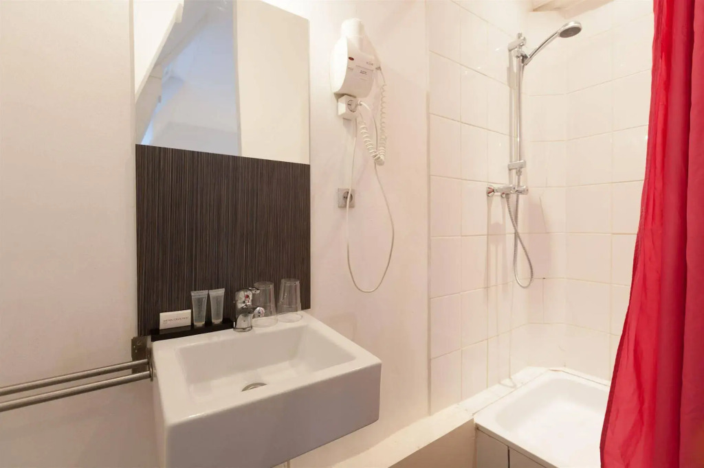 The Townhouse Hotel