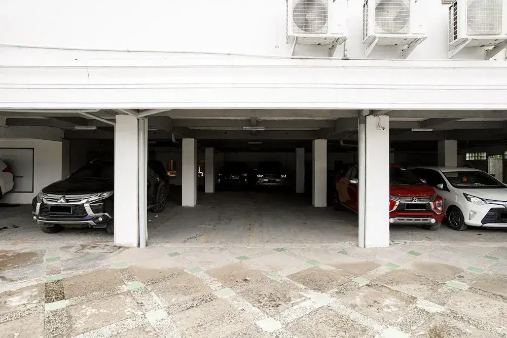 RedDoorz near Palembang Trade Center 3