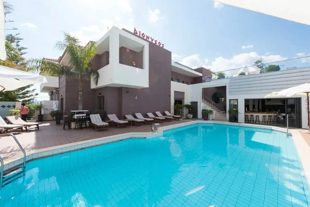 Stunning Room for 3 People Wanting to Have an Amazing Vacational Expirience