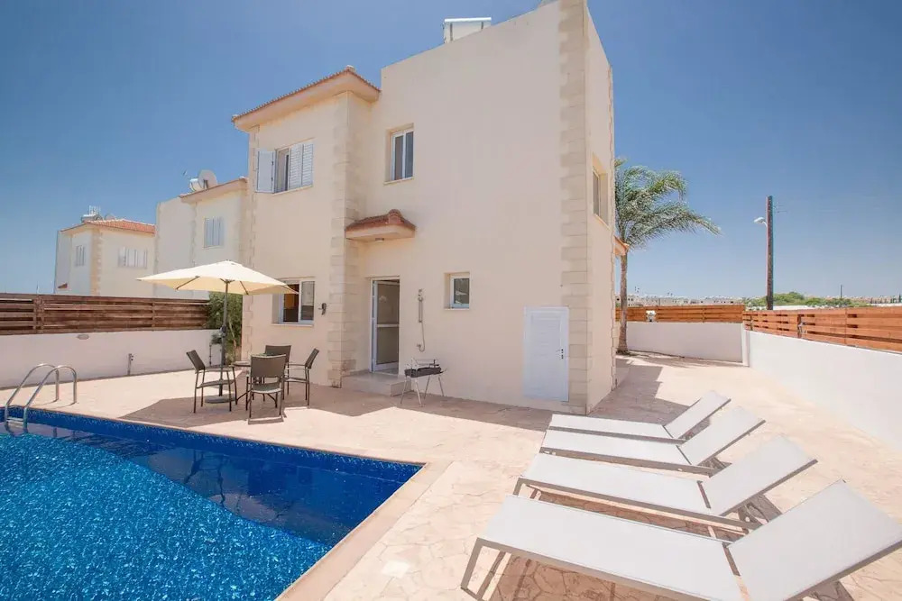 Cyprus Villa Malama 8 Gold