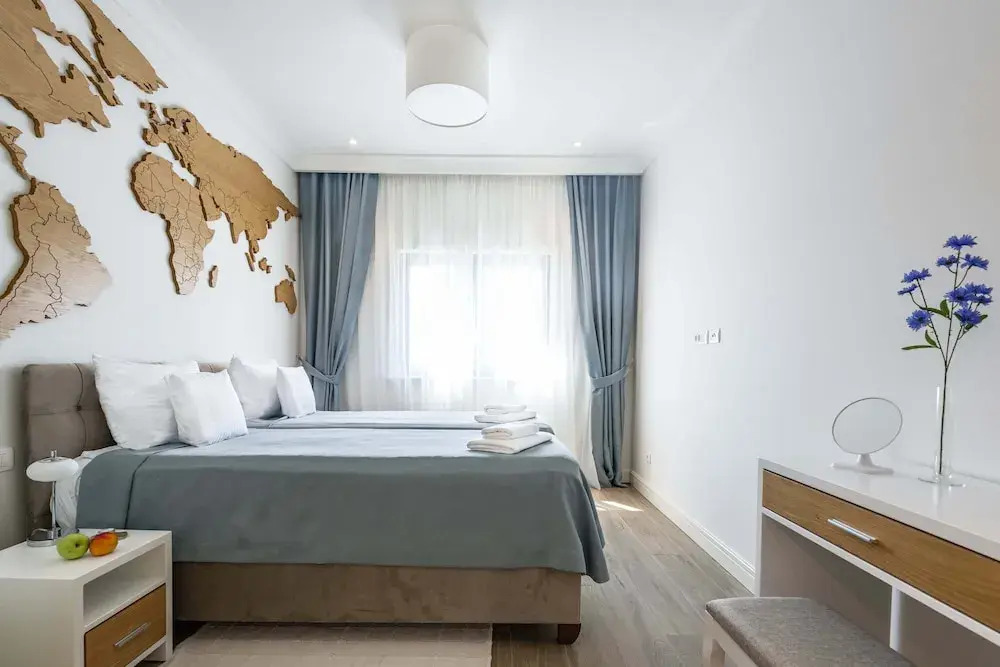 Lustica Apartments Central Bay