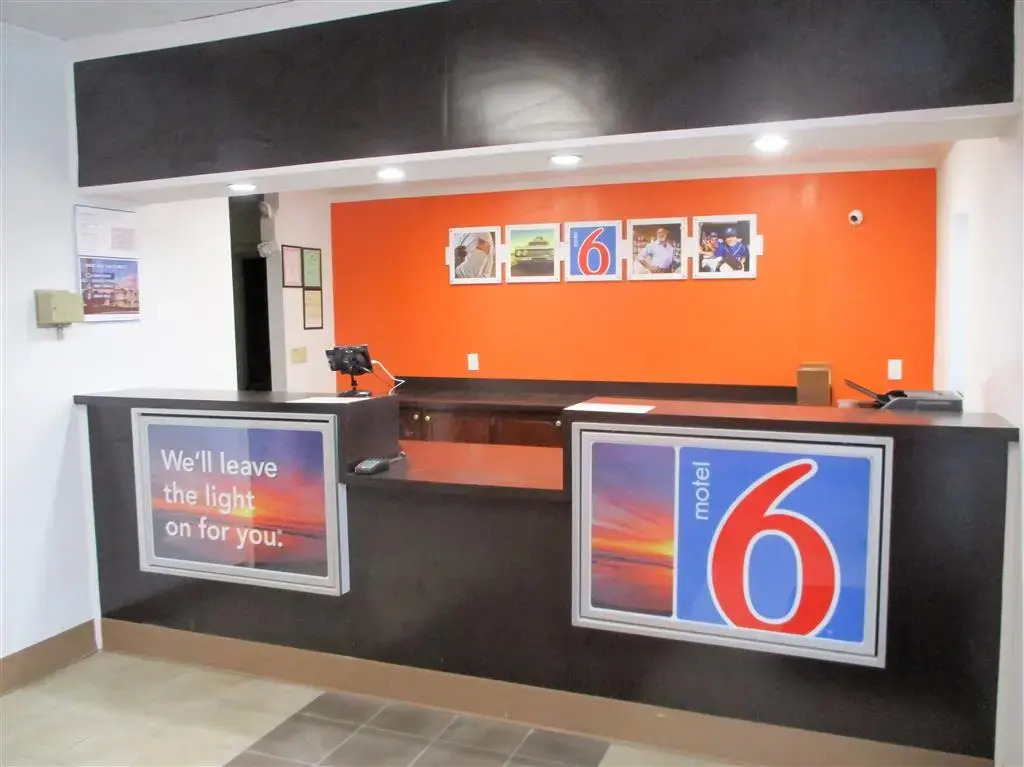 Motel 6-Bay Minette, AL