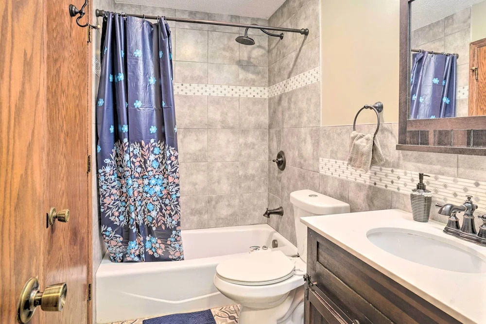Lovely Minneapolis Home Near Target Field