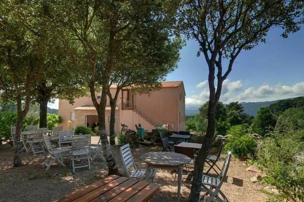 Les Hauts de Cavanello