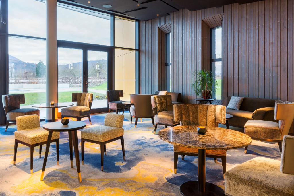 Best Western Plus Hotel Restaurant Les Humanistes proche Route des Vins