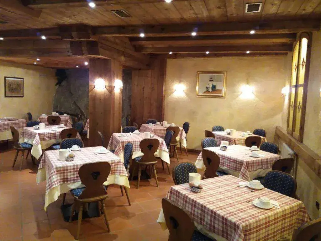 Hotel Ottoz Meublé