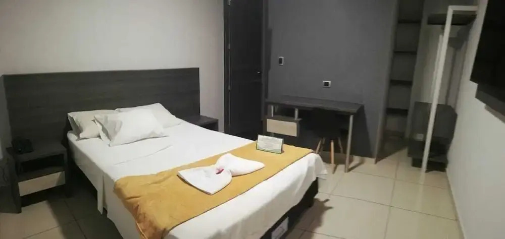 hotel escorial neiva