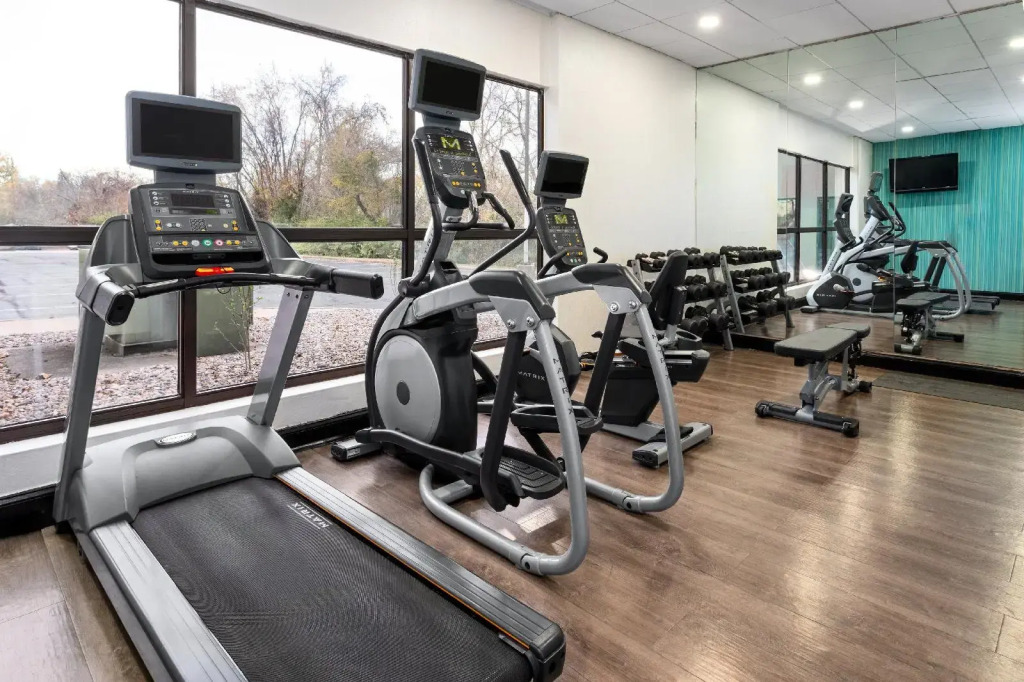 Holiday Inn Express - New Albany