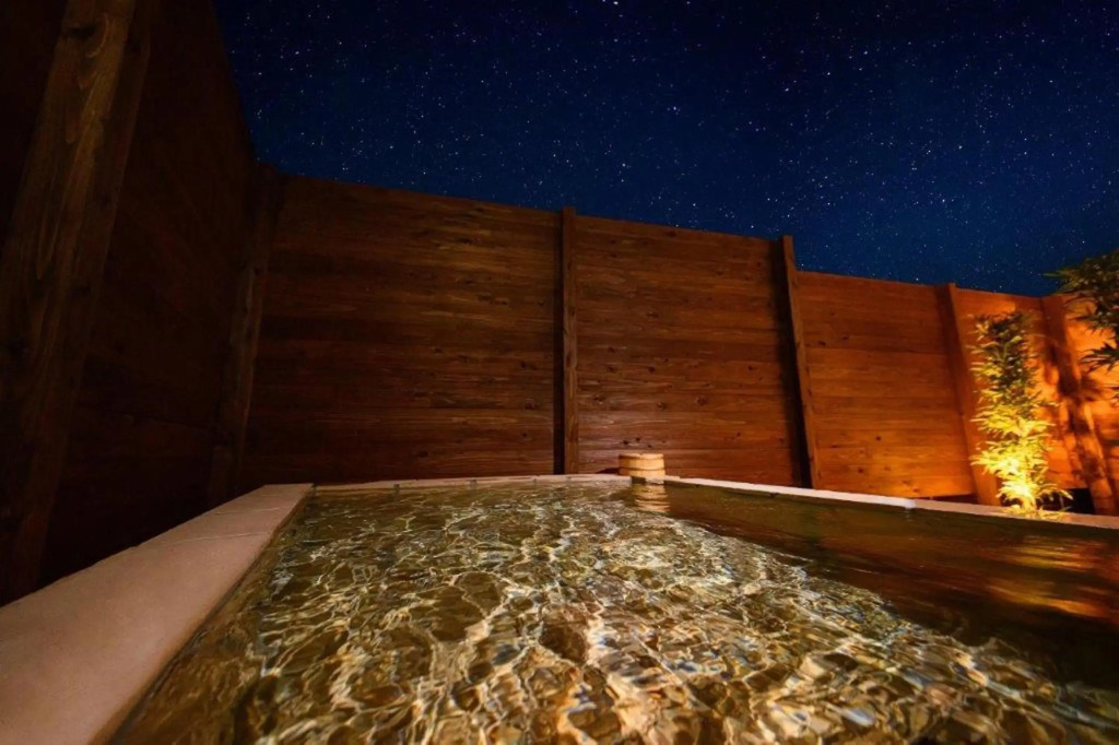 竹取露天～情緒ある露天風呂付き貸し切り！House with open-air bath!! 2 bed rooms/Parking lot for 3 cars!