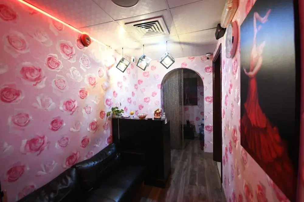 Aygro Hotel