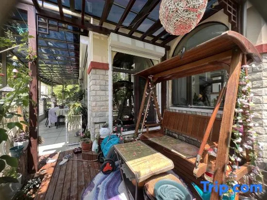 Story of the Rose Homestay