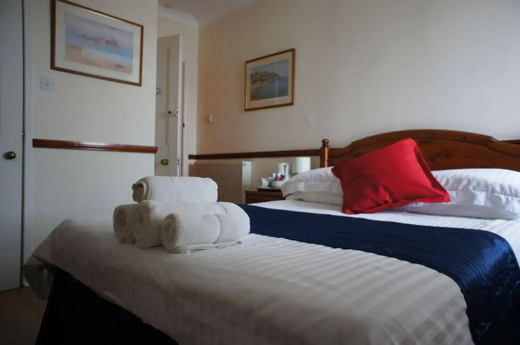 Alhambra Hotel