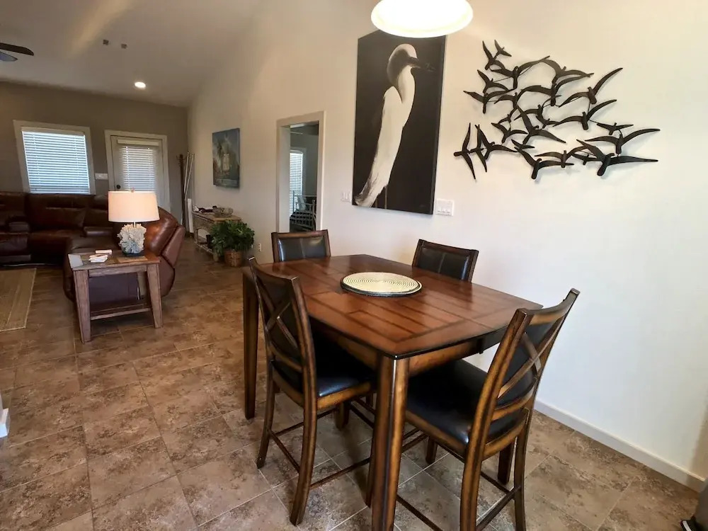Wine Down 3 Bedrooms 2 Bathrooms Home