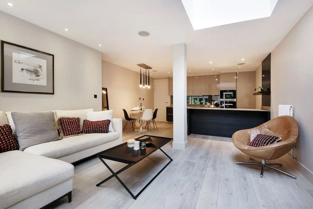 Homely And Chic 2 Bed Apartment