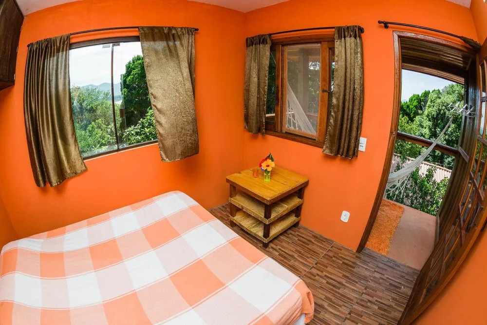 Sunset Strip Eco Hostel
