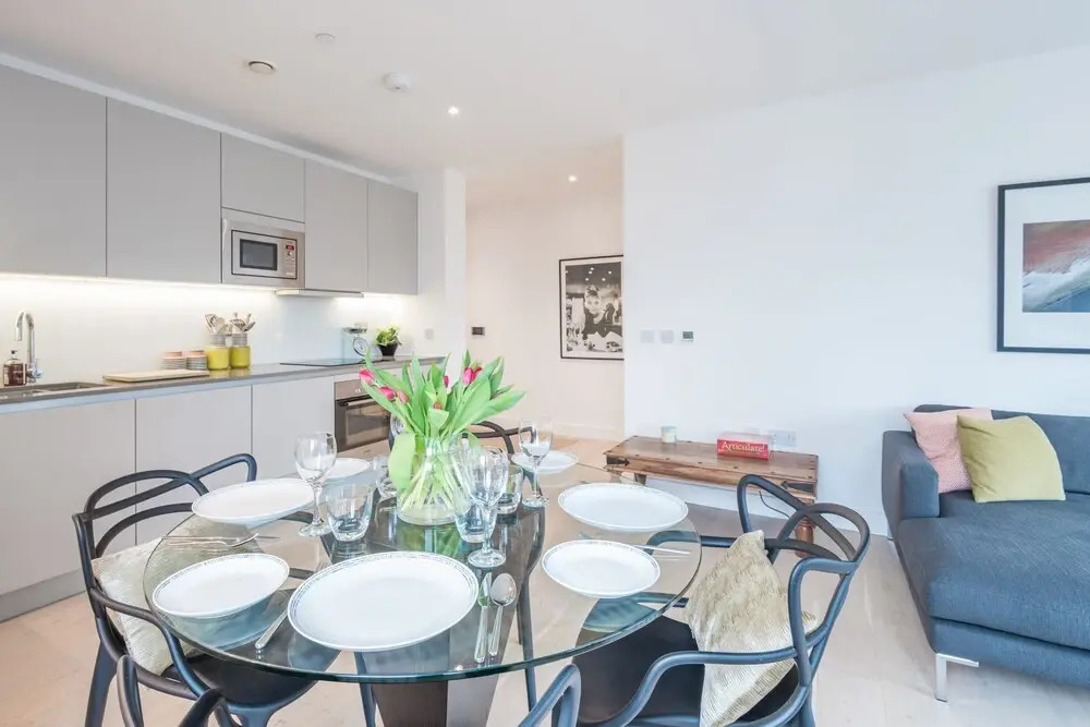 Elegant Battersea Park Home by the Thames