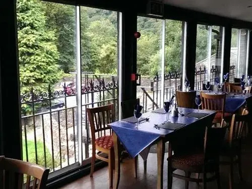 Grapes Hotel Maentwrog