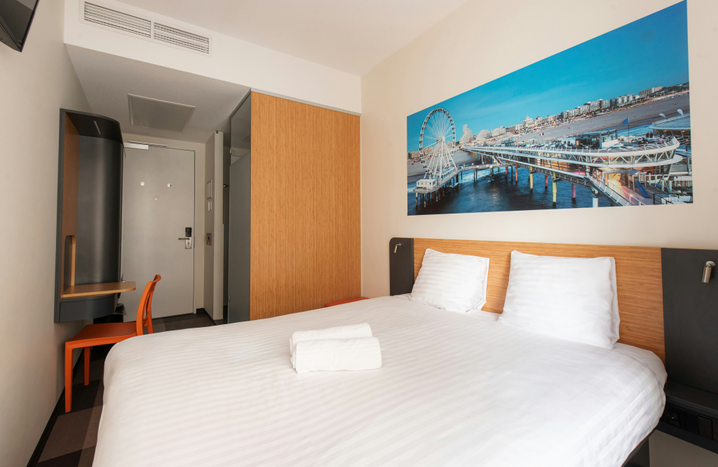 easyHotel The Hague City Centre