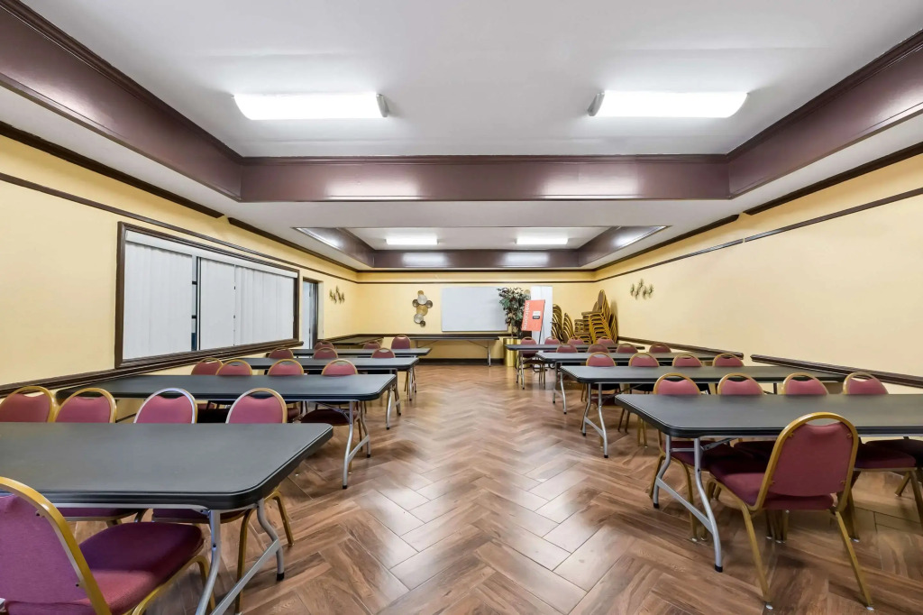 Quality Inn & Suites Fayetteville I-95