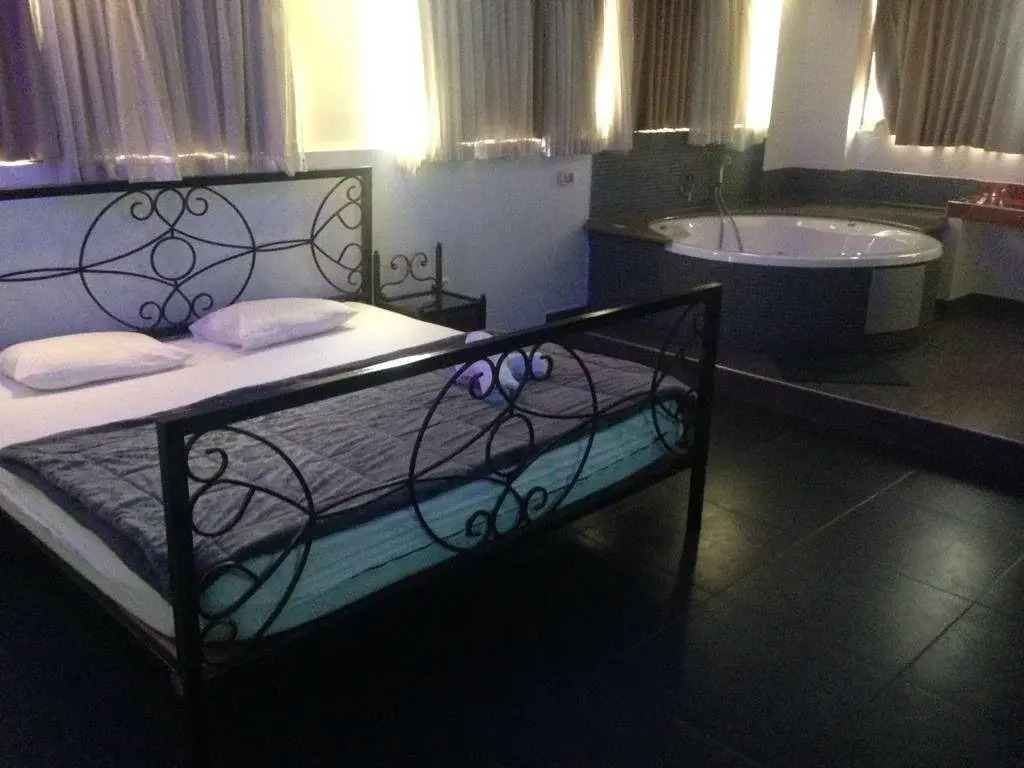 Spat Rooms VIP