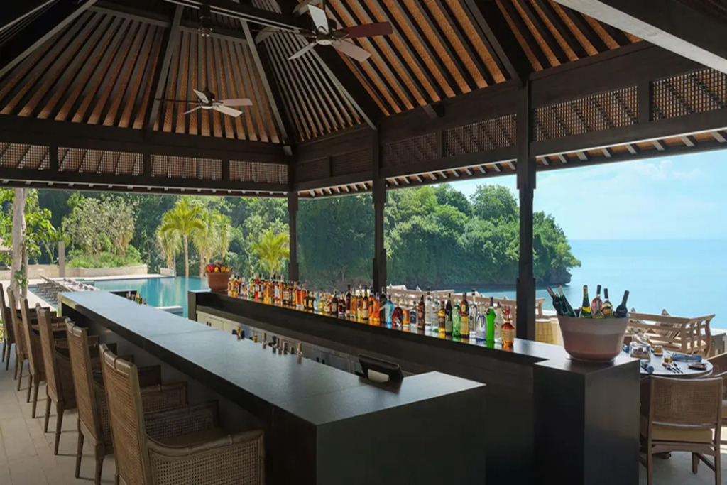 Отель Raffles Bali