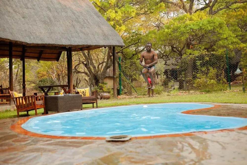 Pioneer Lodge Camp and Safaris