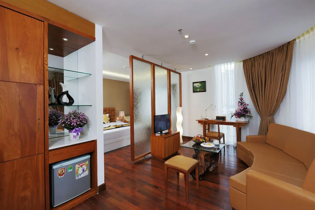 Cosmopolitan Hotel
