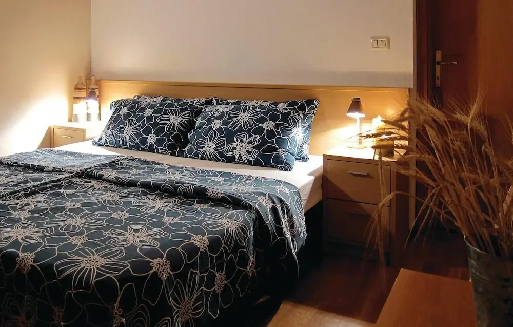 3 Bedroom Amazing Home In Tolmin