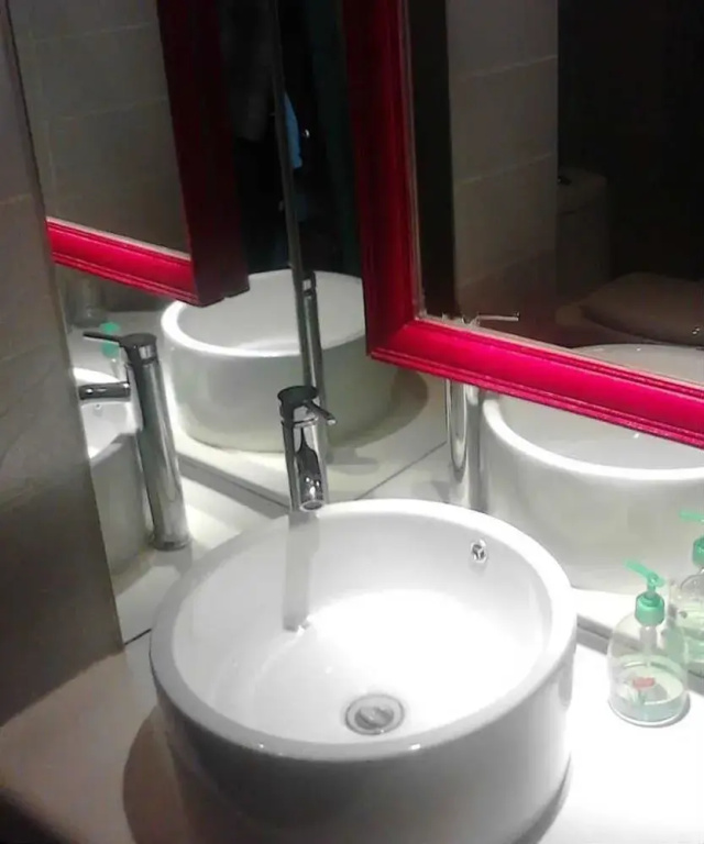 Yijia Room (Weifang Station)