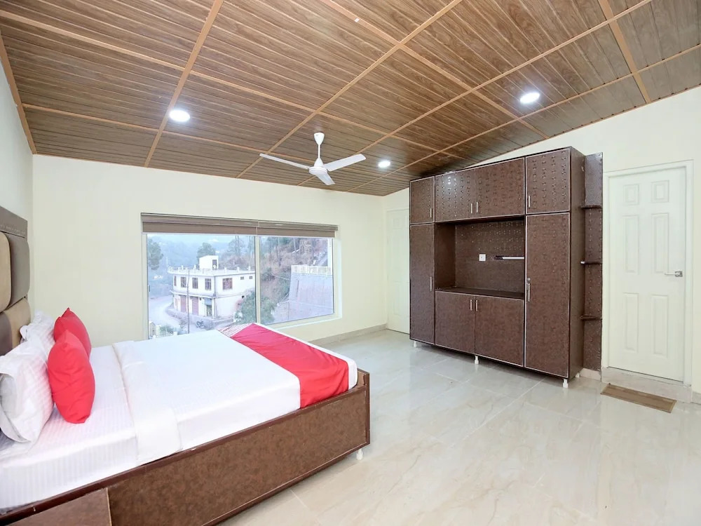OYO 13768 Home 3BHK Penthouse Kasauli