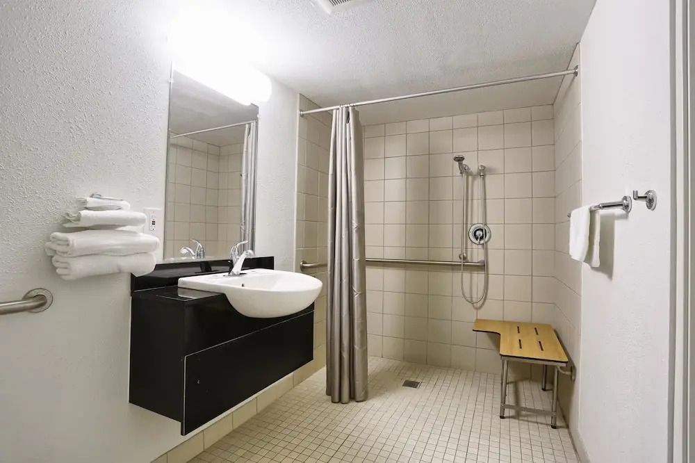 Motel 6 Pittsburg