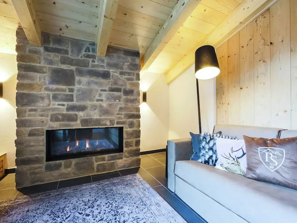 Lush Apartment in Kaprun with Sauna, Hot Tub & Views