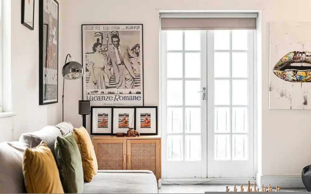 Stylish 1BR Kensington Home With Balcony