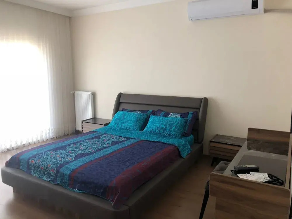 Zanos Apartments