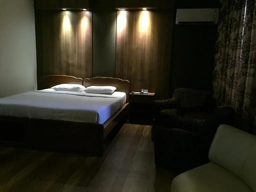Guest Care Hotel