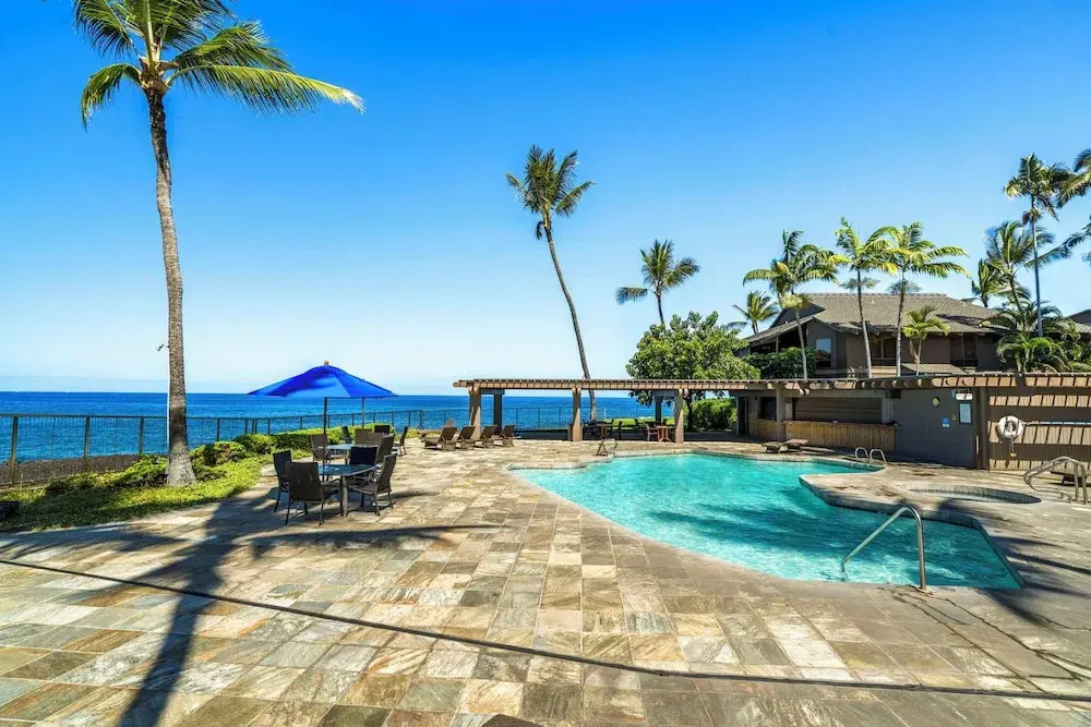 Oceanfront Kanaloa Condo - Pools, Hot Tubs & Sunset Views- Vrkcv