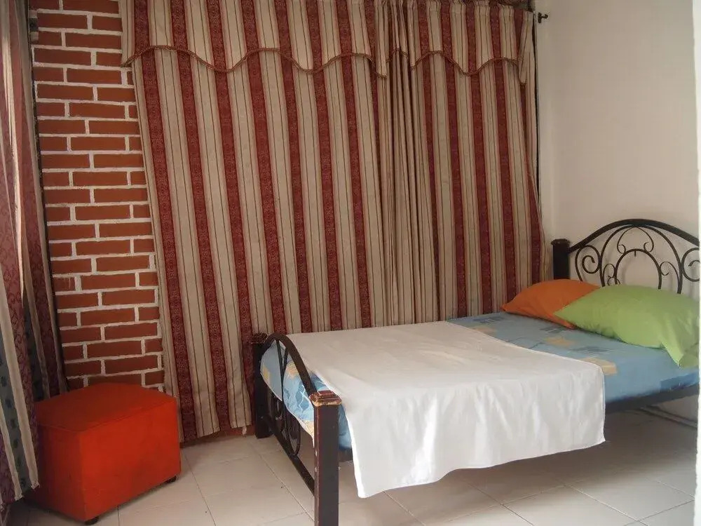 Casa Amarilla Hostel - Cali