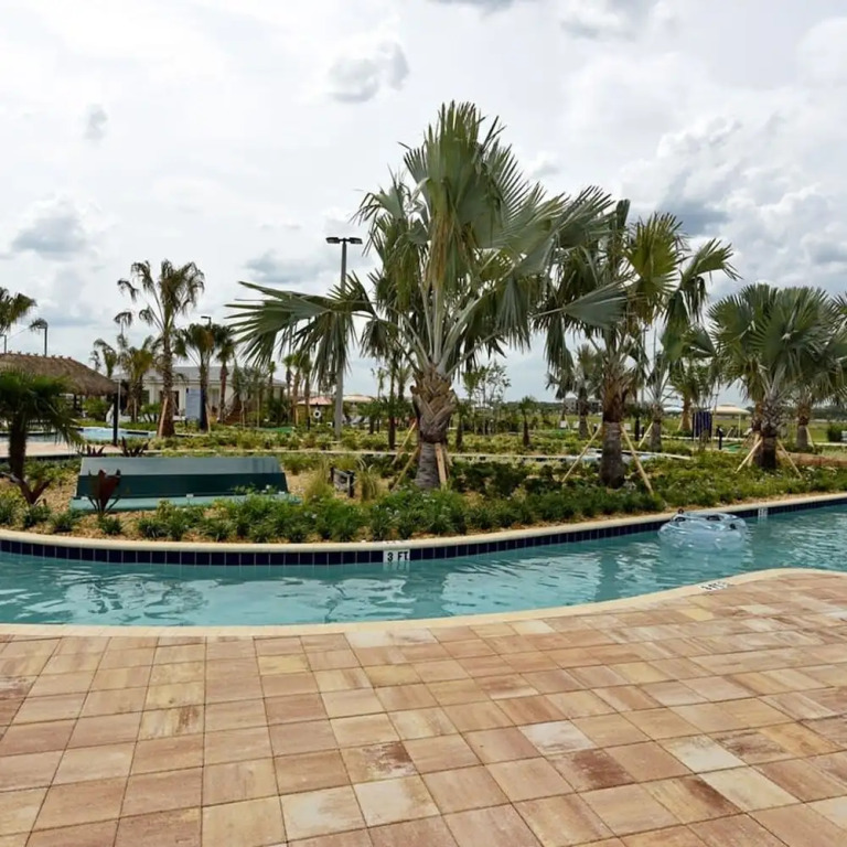 4721 Unit 105 Stunning Apartment 2BD